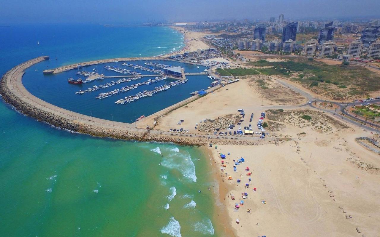 Ashdod City Center 2-Rooms Apartment, 15Min Walk To The Beach Eksteriør bilde